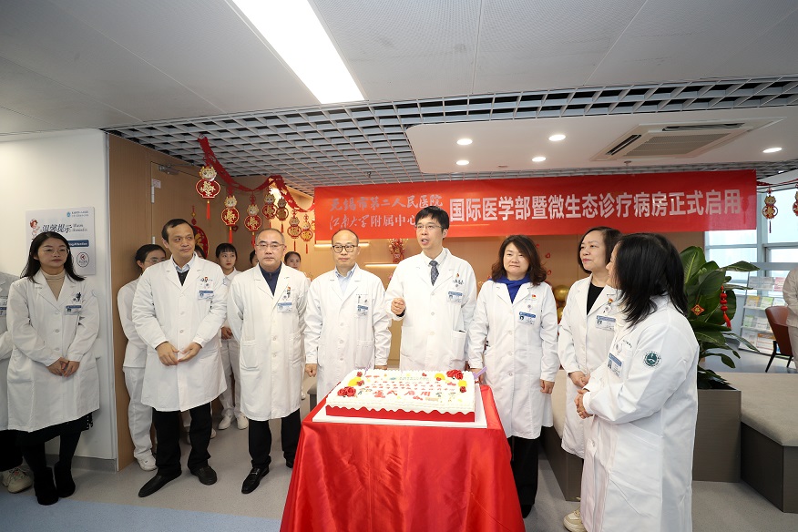 A98I3100_副本.jpg A98I3100_副本.jpg